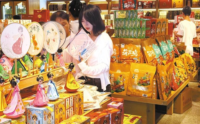 触摸暑期消费“脉动”